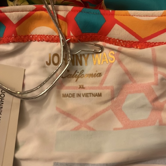 Johnny Was Nanya Swim Surf Shirt Sizes L and XL - Picture 7 of 8